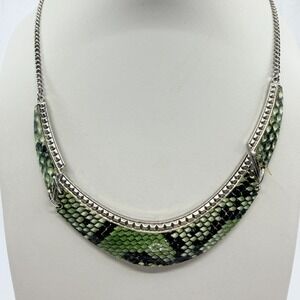 VTG Y2K Green Faux Snakeskin Bib Necklace Silver Tone Studded Edge Collar Chain